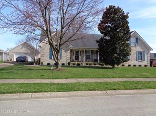577 Harding Dr, Mount Washington, KY 40047