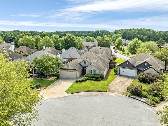 3rd image of 1325 Tulip Ct