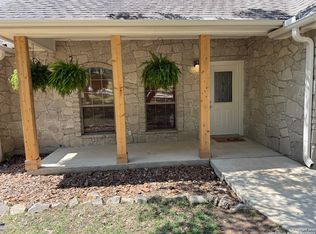 631 Dresden Wood Dr, Boerne, TX 78006