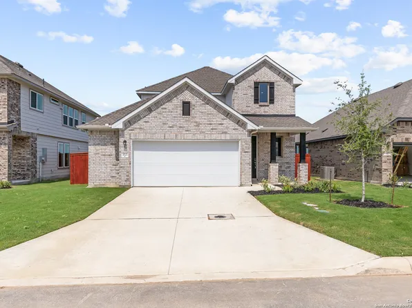 153 Heidi Hill, Castroville, TX 78009