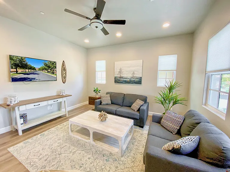 4343 W Canterbury Rd — Photo 6