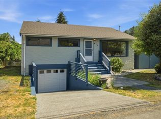 423 Hambrook St, Ladysmith, BC V9G 2B7