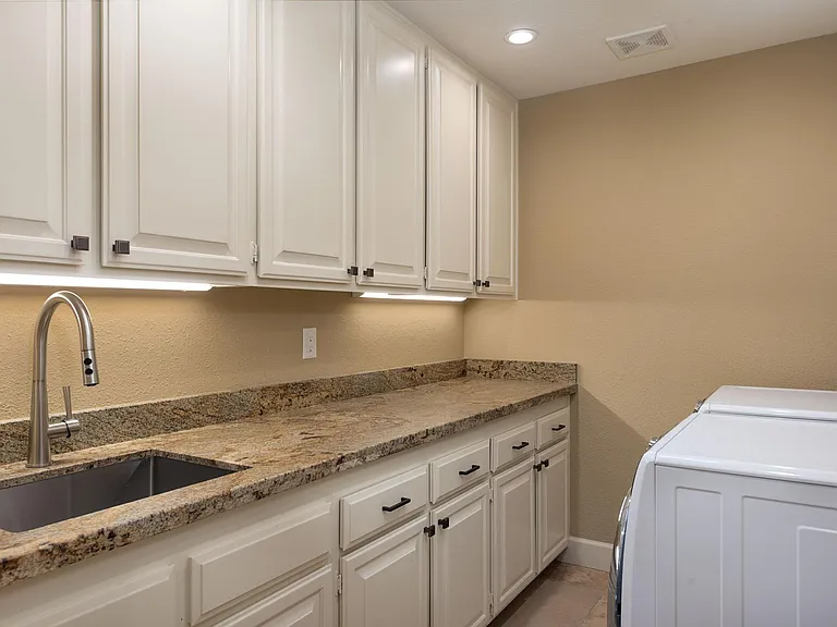 5 Briarcliff Ct — Photo 8
