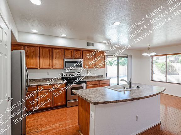 5th image of 16446 N 152nd Ave