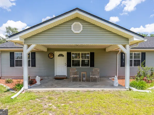 220 Bobcat Trl, Nicholls, GA 31554