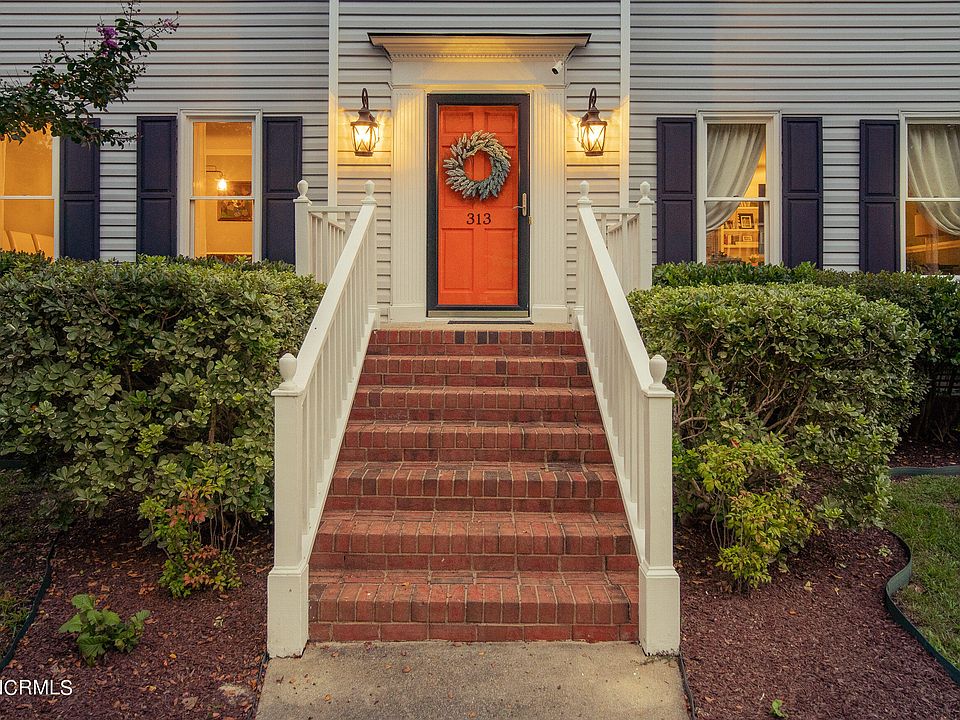 313 Brookside Drive, Greenville, NC 27858 Zillow