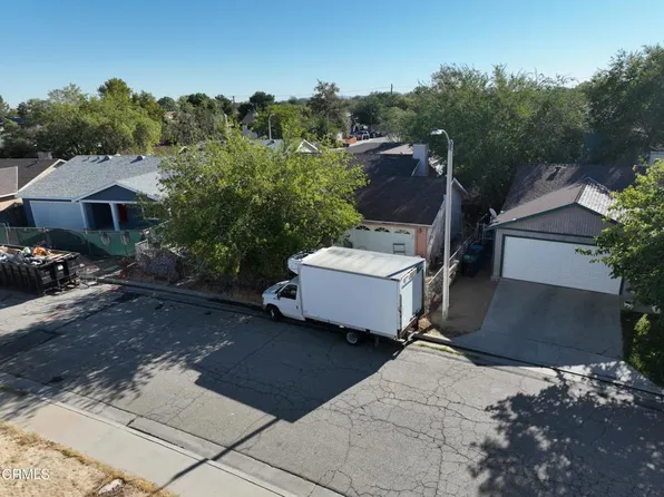 44118 Parkview Ln, Lancaster, CA 93535