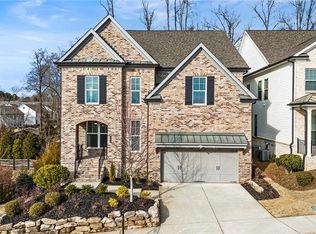645 Fieldcrest Park Ln, Alpharetta, GA 30004