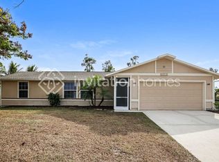 8012 Cypress Dr N, Fort Myers, FL 33967