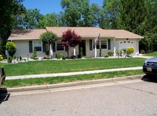 9 Matano Ct, Monroe Township, NJ 08831