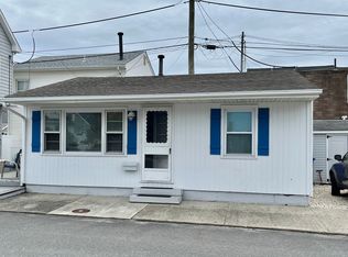 113 Carmel Dr, Lavallette, NJ 08735