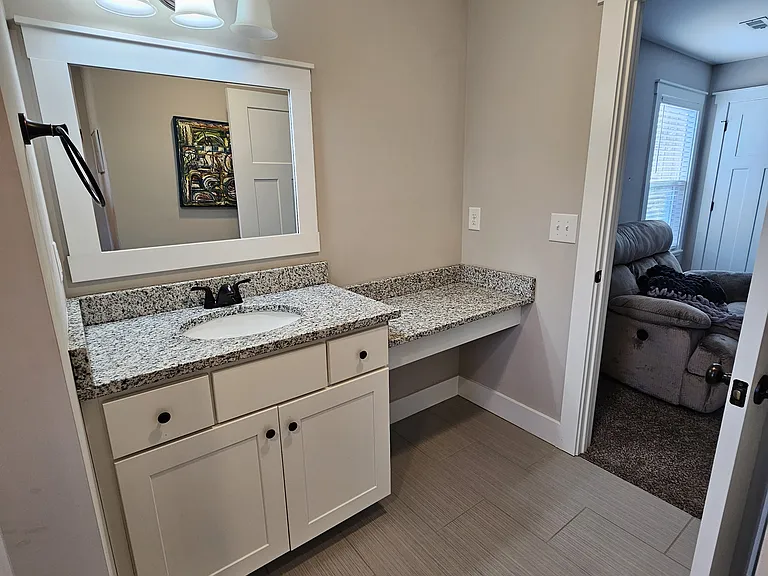 E View Ct — Photo 22