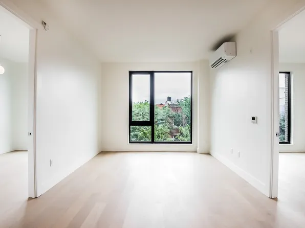 218 Front Street image 4 of 49