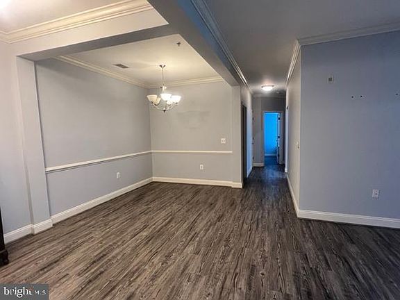 3rd image of 4808 Mantlewood Way Unit 204