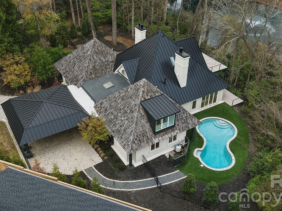 1st image of 1417 S Wendover Rd