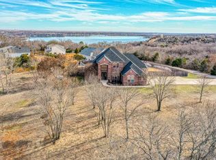 221 Burton Hill Dr, Weatherford, TX 76087