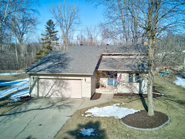 1214 Lenore Way, Fergus Falls, MN 56537