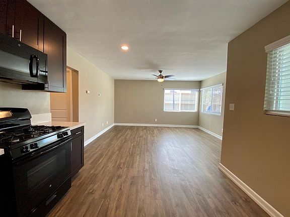 4th image of 4153-4159 Euclid Ave #4153-6