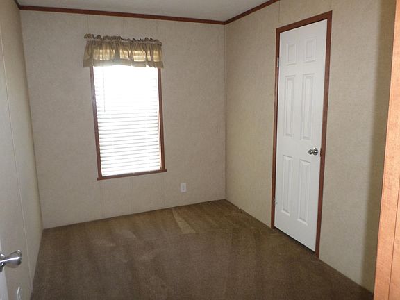 4th image of 41021 Old Michigan Ave #W091