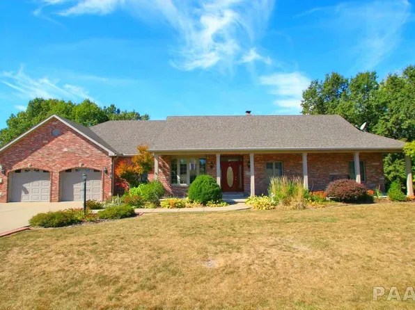 6905 S Saddlebrook Dr, Mapleton, IL 61547