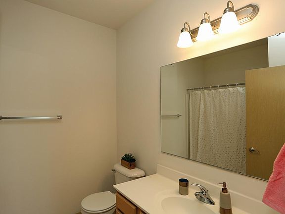 4th image of 7165 Belle Fontaine Blvd Unit 114