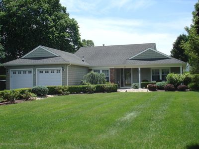 27 Lexington Rd, Freehold, NJ, 07728