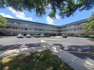 2427 Rhodesian Dr APT 55, Clearwater, FL 33763