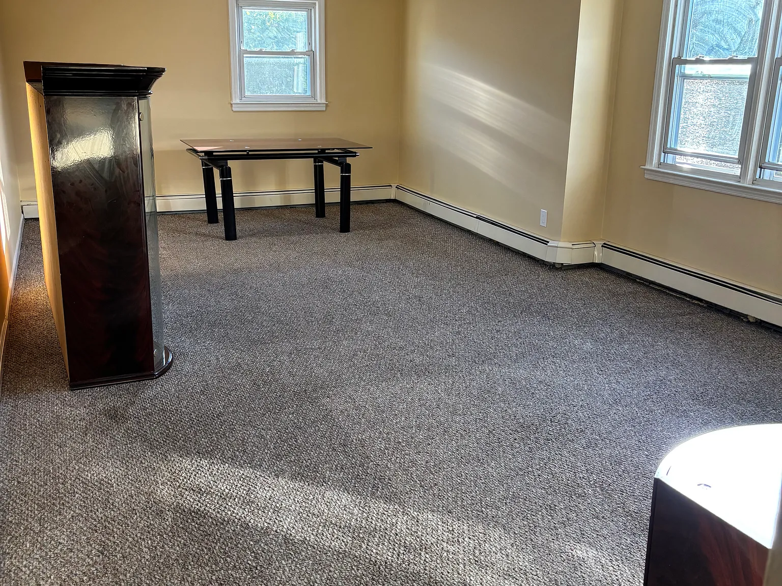 3 bed, 1200 sqft, $3,200 — Photo 4