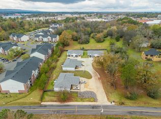 180 Lakeland Dr, Hot Springs, AR 71913
