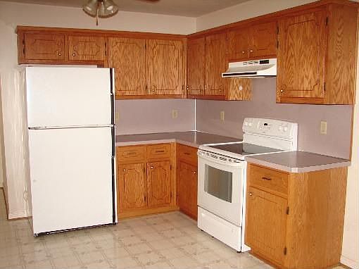 2nd image of 238 Tower Hill Rd