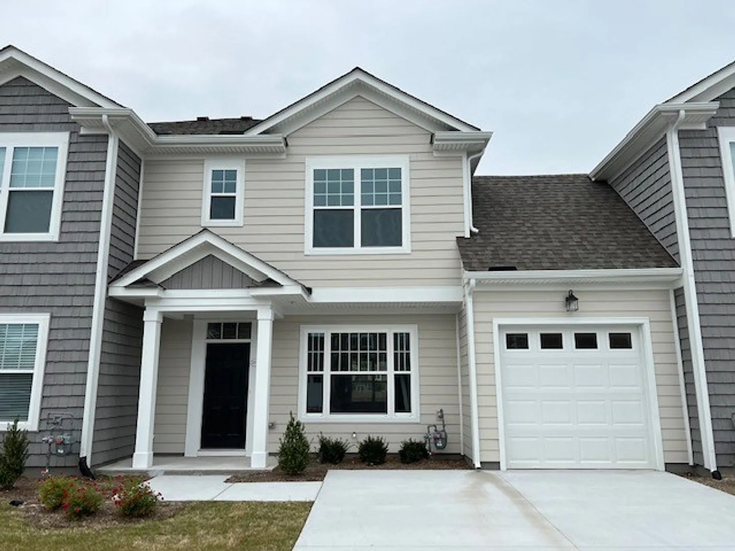 Abbey Hill @ Hickory Manor — Photo 1