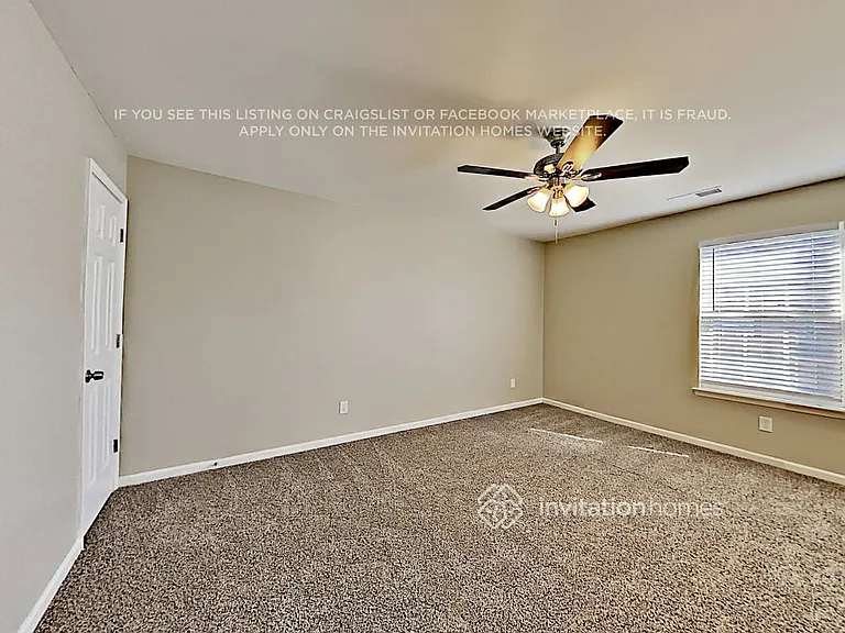 10441 Pickerel Ln — Photo 14