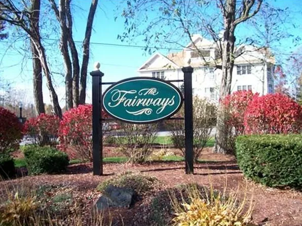 10 Westchester Dr, Haverhill, MA 01830