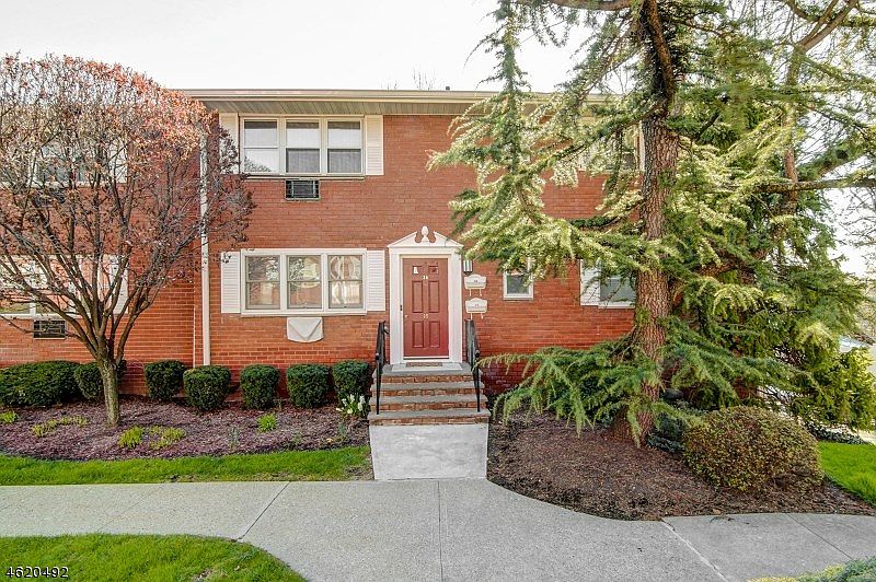 1st image of 45 Wilfred St APT 35