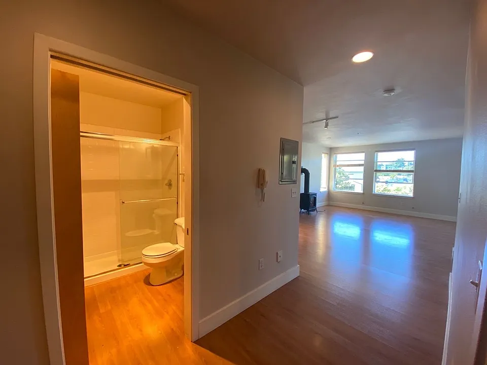 Wallingford Court 4032