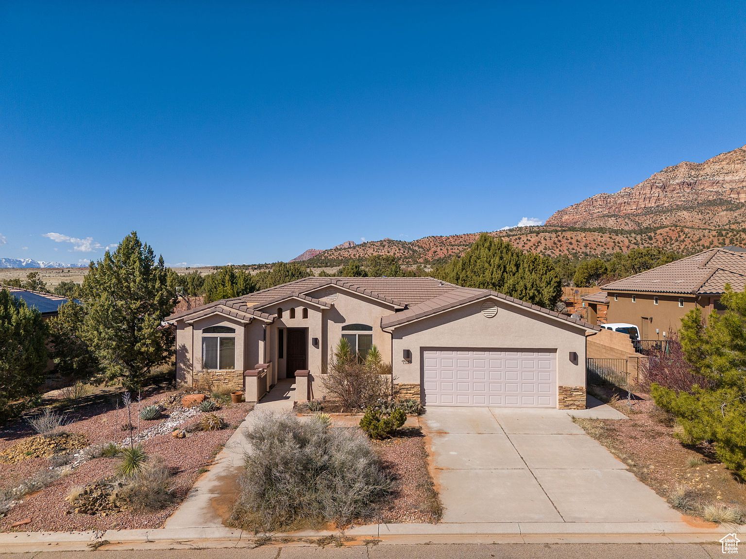 1183 E Big Pinion Ln, Apple Valley, UT 84737 | MLS #1987669 | Zillow