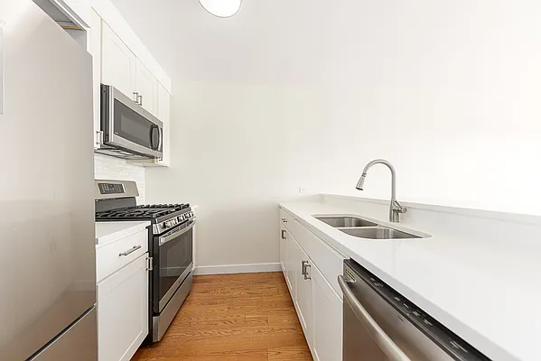 Rented by A&E Real Estate Management | media 2