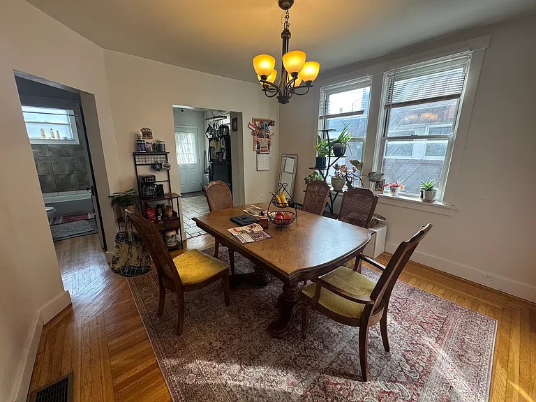 1461 Tolma Ave — Photo 10