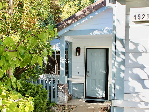 5th image of 4929 Chelsea Glen Ct