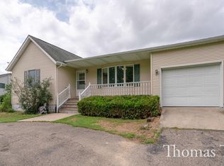 145 Sunset Dr, Dowling, MI