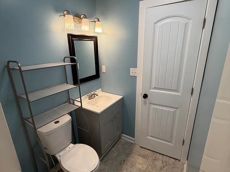4531 Sunset Ave — Photo 8
