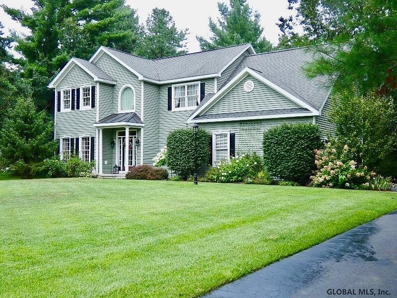 1st image of 55 Noble Way