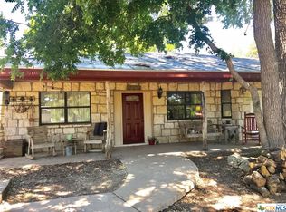 669 Abels Way, Canyon Lake, TX 78133