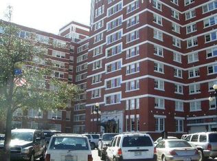 1409 S Lamar St #B6, Dallas, TX 75215