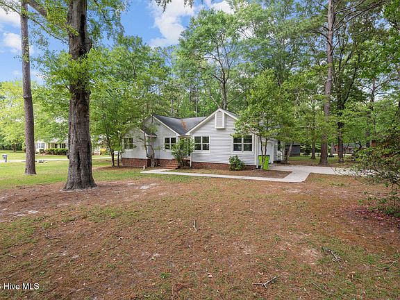 2nd image of 289 Gatewood Drive