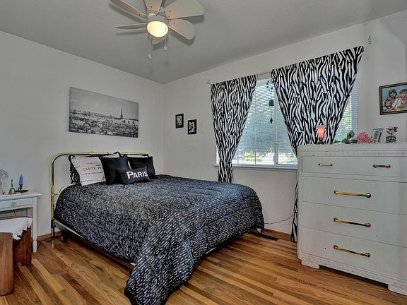 5th image of 1242 Gehrig Ave