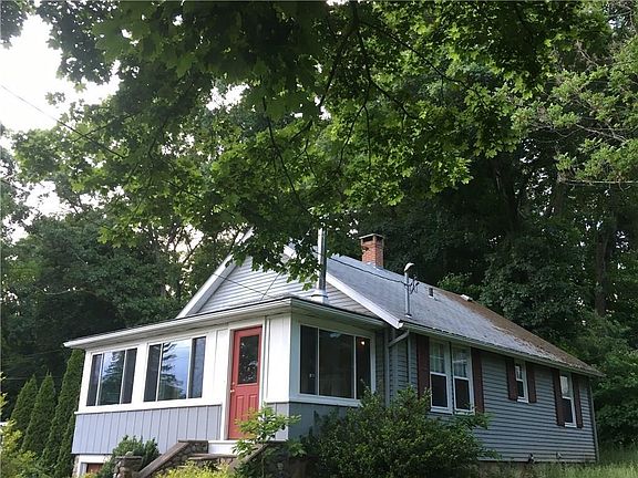 3rd image of 2505 Hartford Ave