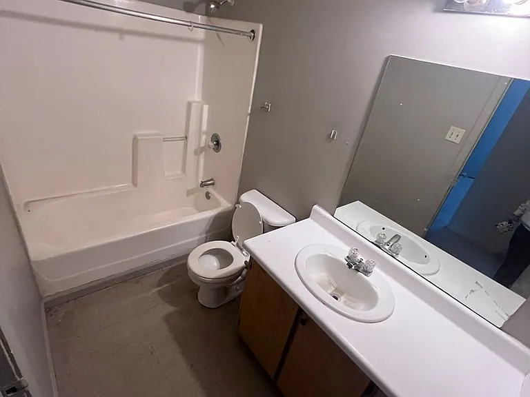 1020 South St #4 — Photo 17