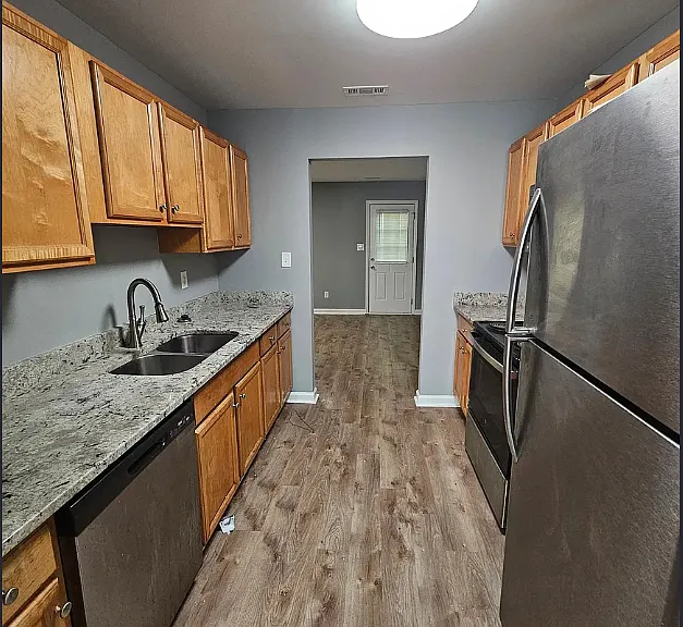2820 Deer Cove Ln #103 — Photo 10