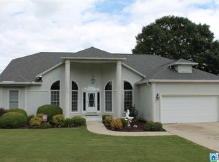 630 Cove Point Dr, Riverside, AL 35135